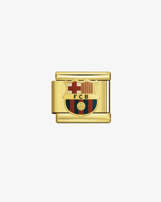 Charm dorado de acero inoxidable personalizable, compatible con pulseras italianas tipo Nomination. Diseño elegante, ideal para crear combinaciones únicas y expresar tu estilo personal. Charms de fútbol. Charms de deporte. Escudo de fútbol.