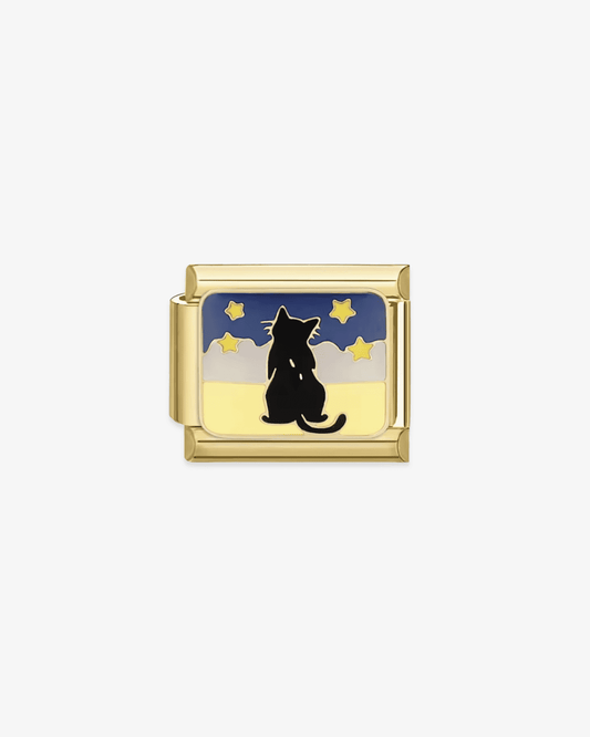 Charm dorado de acero inoxidable personalizable, compatible con pulseras italianas tipo Nomination. Diseño elegante, ideal para crear combinaciones únicas y expresar tu estilo personal. Charms de animales. Charms de gatos.